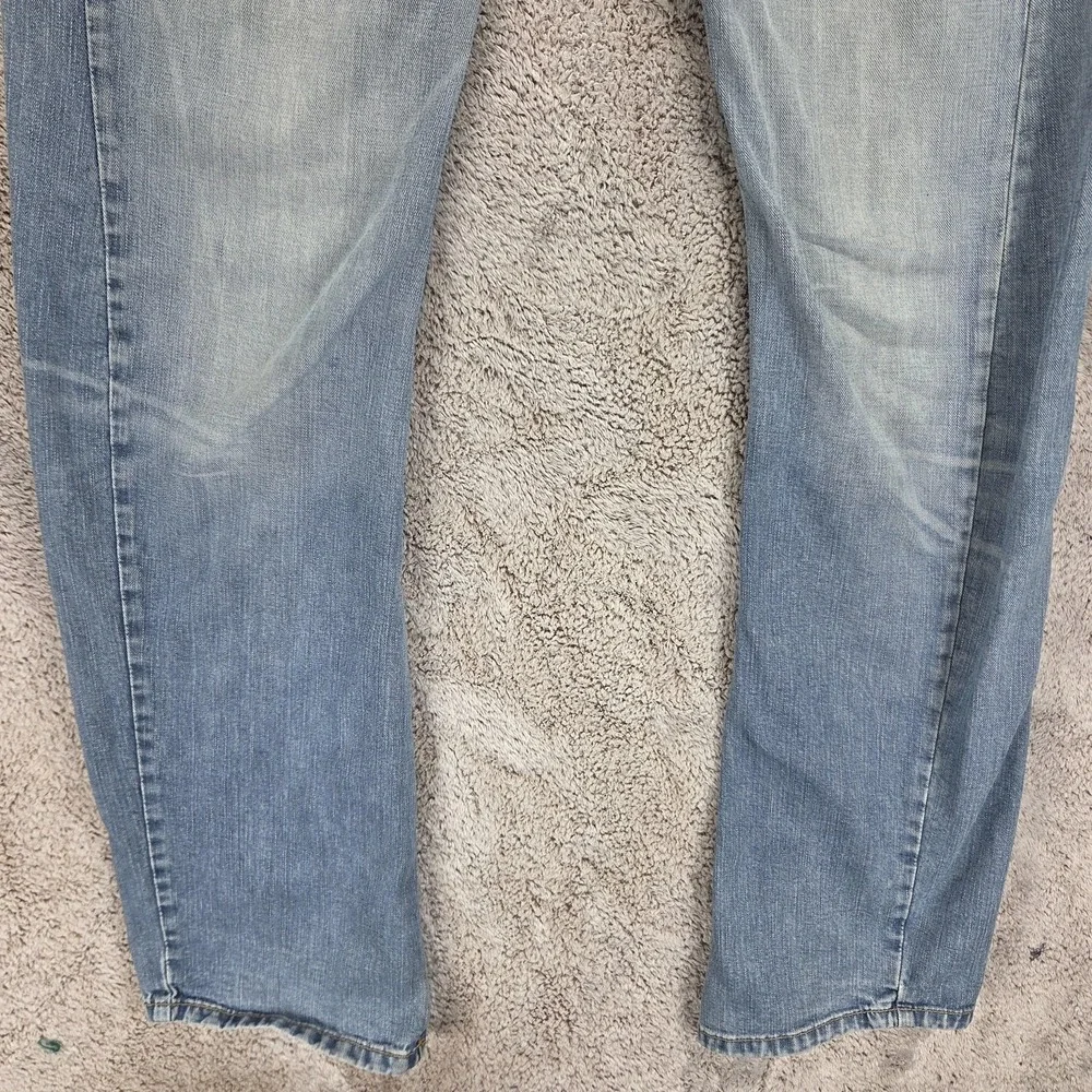 Vintage Levis Engineered Jeans Mens 34x34 Blue Light Wash Twisted Button Fly